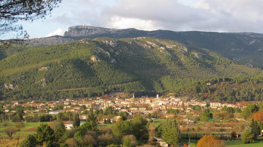 Joseph de Bouillane et le gouffre du château des Espèces, à Cuges-les-Pins