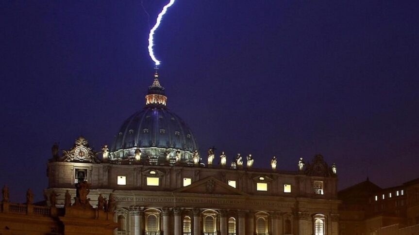 Réponse de Elie et des évêques-secrétaires du Patriarcat Catholique Byzantin à la troisième vaccination au Vatican et l&rsquo;appel au personnel du Vatican afin qu’il refuse le troisième vaccin