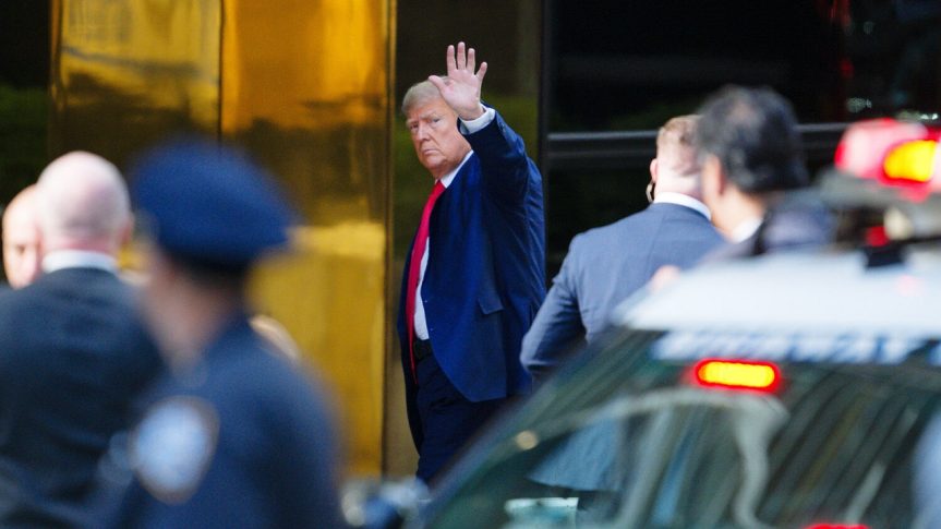 Donald Trump est-il encore assez combatif ? Les gauchistes radicaux font exploser le système judiciaire seulement pour arrêter le président